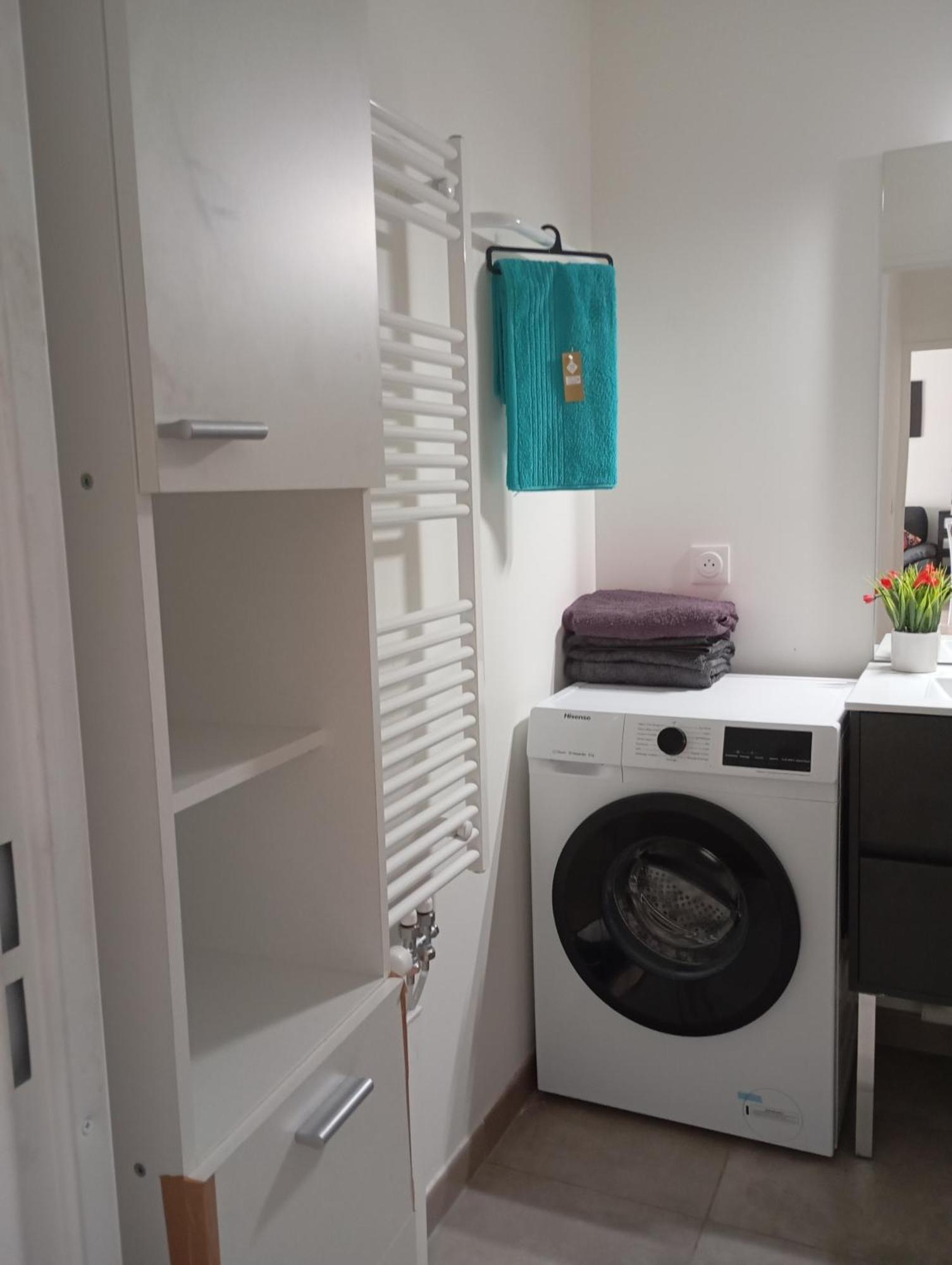 Thecalc Homes 2Bedroom+1Kitchen Sartrouville Exteriör bild